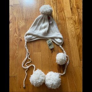 NWT never worn Juicy Couture hat!